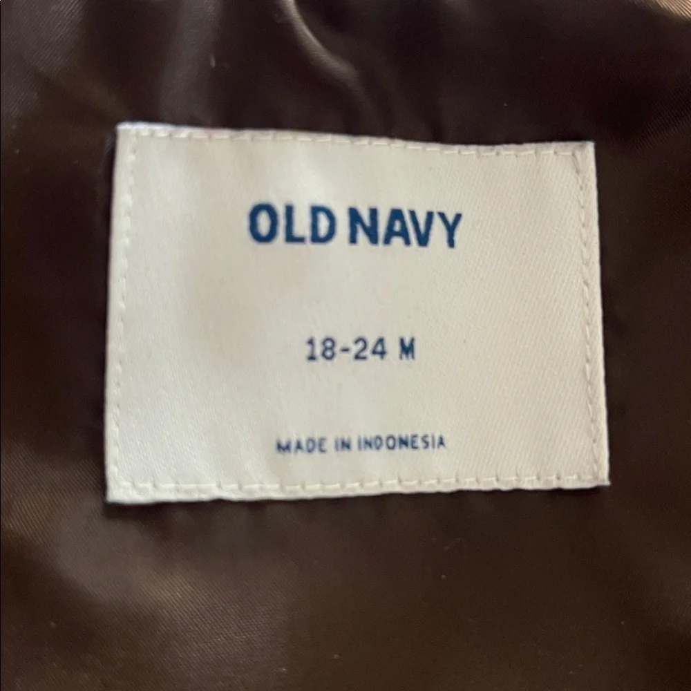 Old Navy Faux Fur Vest girls 18-24 months - Picture 4 of 4